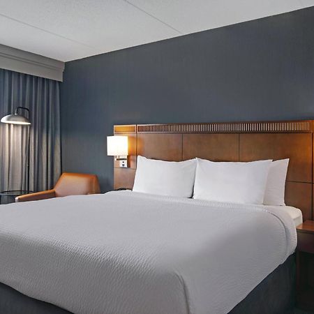 Courtyard Chicago Elmhurst/Oakbrook Area Extérieur photo